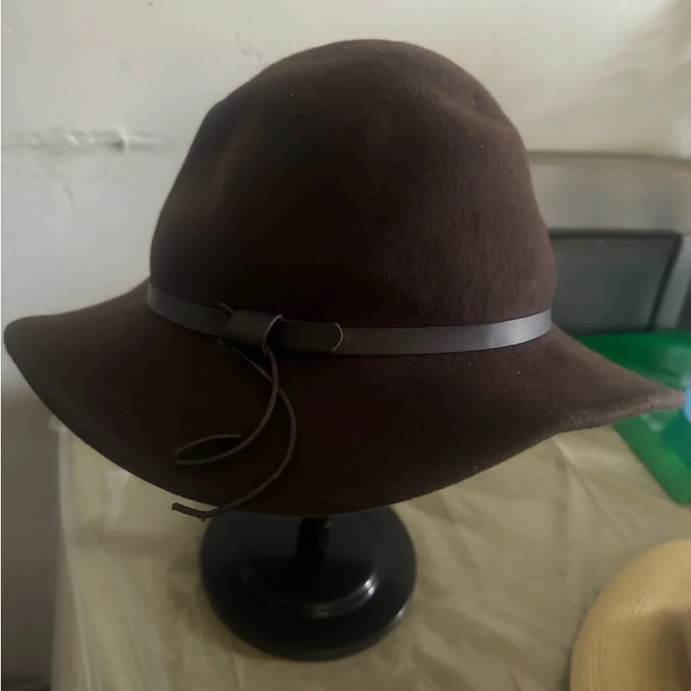 Dorfman Pacific Men's Outback Hat with Chin Cord, Brown, Size uno talla